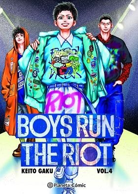 BOYS RUN THE RIOT 04 | 9788411403344 | Keito Gaku