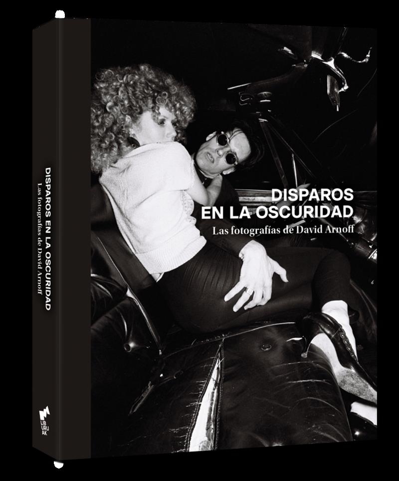 Disparos en la oscuridad | 9788419234728 | DAVID ARNOFF