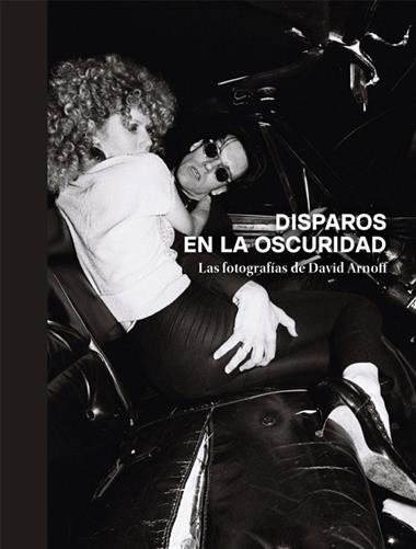 Disparos en la oscuridad | 9788419234728 | DAVID ARNOFF